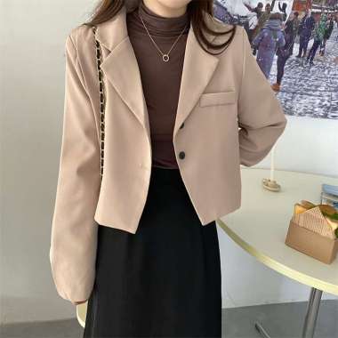 The Monseur Gallery Blazer Jaket Crop Panjang Korean Style Cream Muda