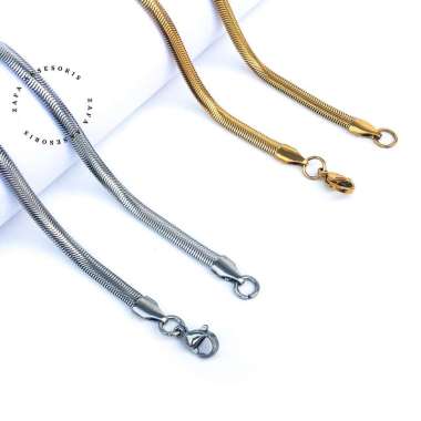 Zafa Kalung Titanium Pria Wanita Anti Karat Gepeng Lebar Silver Gold - Flat 55 Gold