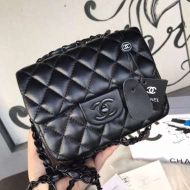 Harga chanel store classic