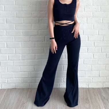 Avery Flare Pants | Aesthete yourlife M Navy blue