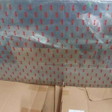 Kaca Depan Isuzu Traga