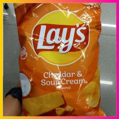 Lays Cheddar & Sour Cream - Snack Import
