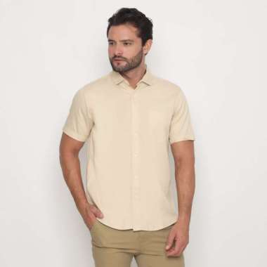 Platini Kemeja Polos Pria Lengan Pendek Katun Twill Krem 73398 L
