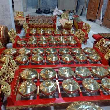 BONANG BARUNG PELOG GAMELAN