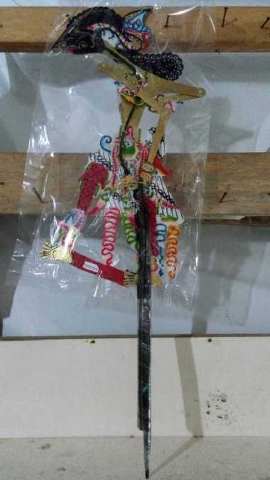 wayang kulit bambang sumitro ( 65 cm)