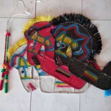 mainan kuda lumping pecut pecutan anak Multicolor