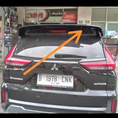SPOILER XPANDER MITSUBISHI ADA LAMPU