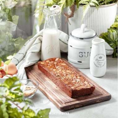 BROWNIES PANGGANG PRIMA RASA BANDUNG ALMOND