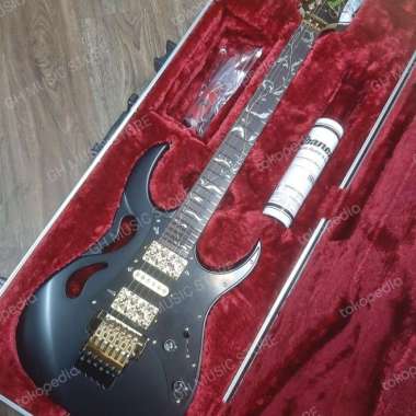 IBANEZ PIA3761 STEVE VAI Signature Electric Guitar with Hardcase | PIA ONIX BLACK