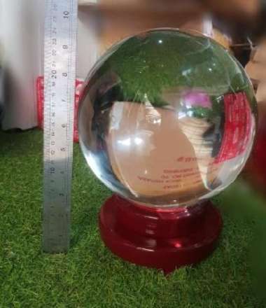 Bola Kristal Feng Shui Jumbo ukuran 20cm + Tatakan sesuai foto (clear)