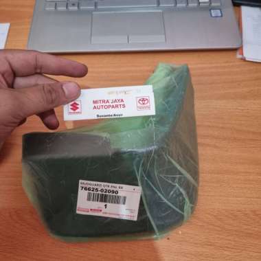 KARPET LUMPUR MUD FLAP MUD GUARD ALTIS LAMA BELAKANG - SEAESAW