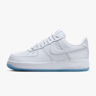 FV0383 100 Nike Air Force 1 07 Original Sneakers
