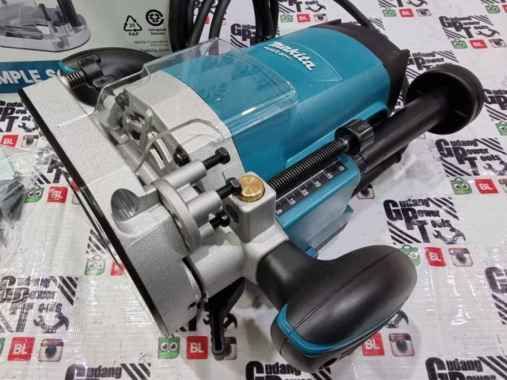 Mesin Router Profil 12mm Makita M3600B M 3600B
