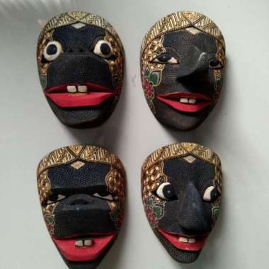 TOPENG PUNOKAWAN BATIK