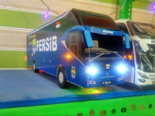 Miniatur Bus Bis Persib Plus Lampu Multicolor