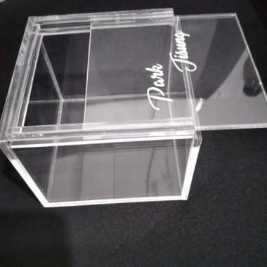 CUSTOM BOX AKRILIK TUTUP SLIDING 12 SEKAT