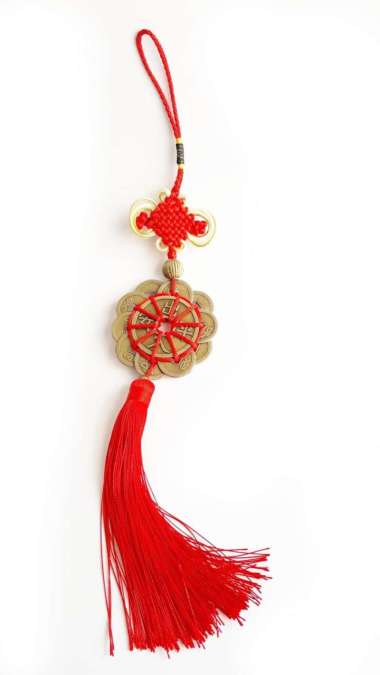 Gantungan Fengshui Rumbai 12 Koin China dan Tali Misti merah