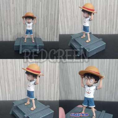 action figure one piece Luffy nangis mni figure luffy topper kue