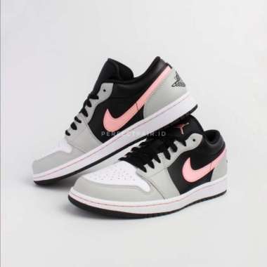 Air Jordan 1 Low Bleached Coral Grey Pink 100% Original BNIB 43