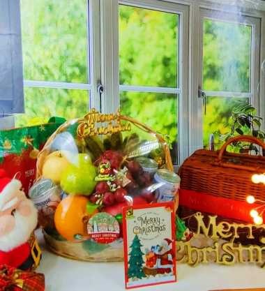 Parcel Natal-Parcel Natal Pekanbaru-Parcel Buah-St.Hyachinta