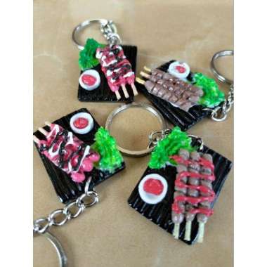 GANTUNGAN KUNCI MINIATUR MAKANAN SOSIS GANCI LUCU UNIK GANCI SOSIS