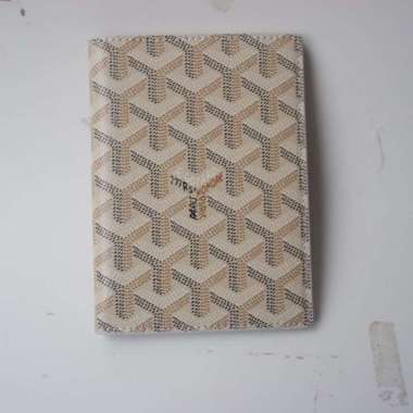Goyard store case original