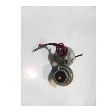 SOKET FITTING LAMPU REM/SEN KAKI 1