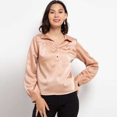Sophistix Helga Lounge Top in Beige Helga Lounge - S