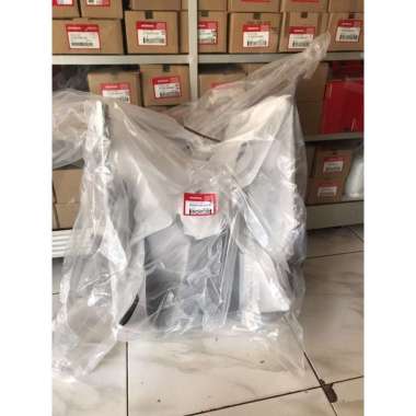COVER FRONT LOWER- COVER LUMPUR NEW VARIO 125 - 150 ORI HONDA 64308 K59 A70ZB