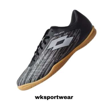 SALE !!!... Sepatu Futsal LOTTO SOLISTA 700 III ID - Warna All Black Dark Silve Original 41