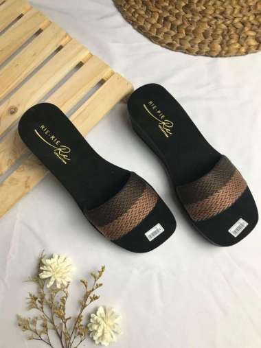 Sandal Slop Wanita Sandal Wedges Wanita Motif Webing Flat Tinggi 5 cm 39 Bata