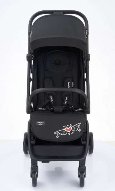 COCOLATTE STROLLER CHIC BLACK KEITH HARING