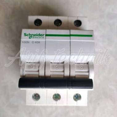 Mcb 3p k60n 40A Schneider