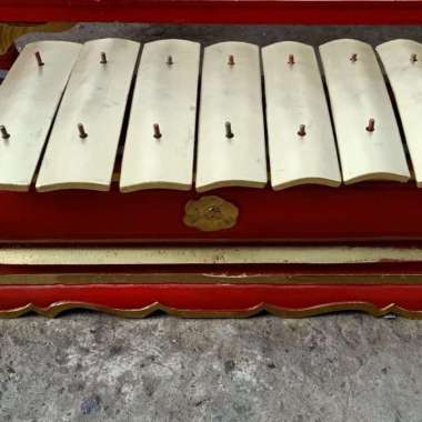 demung gamelan polos