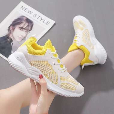 SPV Sepatu Olahraga Wanita Putih Sneaker Sport Cewek Import Spatu Sneakers Wanita running Fashion SP