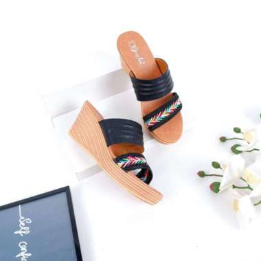 Mivaso Sandal wedgest kulit sapi SIERA series 38 Hitam