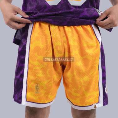BAPE X MITCHELL NESS LA LAKERS YELLOW SHORTS (100% AUTHENTIC) XL