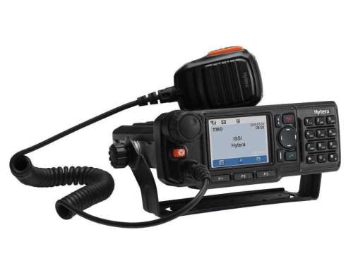 RADIO RIG HYTERA MT680 PLUS UHF 380 430MHZ