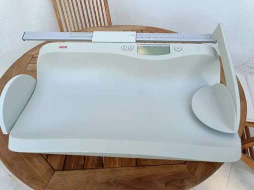 Seca 374 Baby Scale Timbangan Digital Dan Alat Ukur Panjang Bayi Seca 374