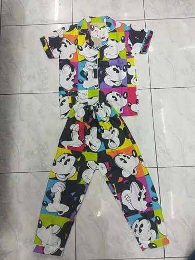 Setelan PIYAMA anak perempuan lengan pendek Celana PANJANG karakter 7