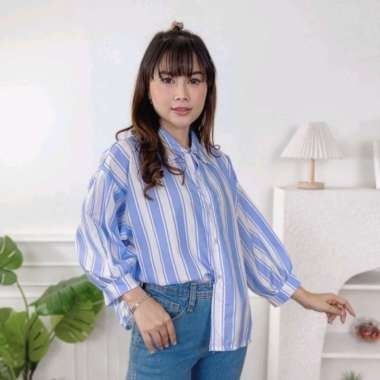Kemeja Wanita Oversize IU Kemeja Wanita Lengan Panjang Garis Biru