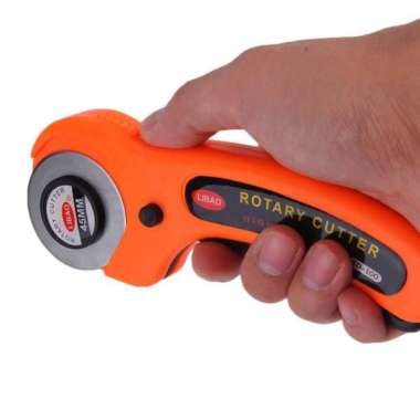 cutter rotary cutter bulat roll 45mm cutter kardus cutter steel blade Multicolor