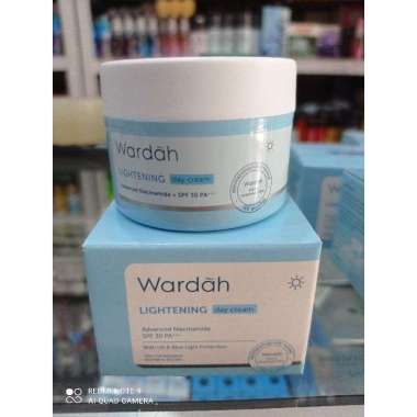 Cream lightening wardah / Wardah lightening day and night cream 30g 30gr Day cream