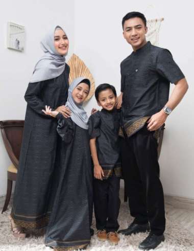 Sarimbit Zazira Elzatta Hijab Koko Anak L Multicolor