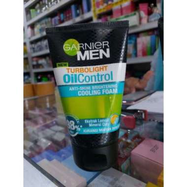 Garnier Facial Foam / Garnier Men Scrub In Foam Anti acne BESAR Cooling Foam