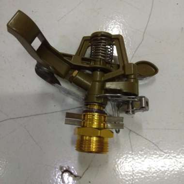 SPRINKLER TAMAN PERTANIAN 3/4 IN METAL SPRINKLER