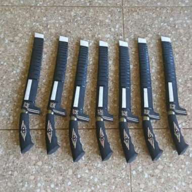 GOLOK SEMBELIH MIROR PER BAJA