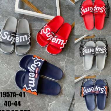 Sandal hot sale supreme original