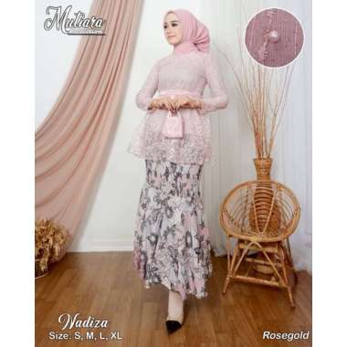 KEBAYA MODERN – SETELAN KEBAYA WISUDA L 1SET ROSEGOLD