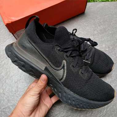 Nike React Infinity Run Black Metallic Silver || all 2 triple